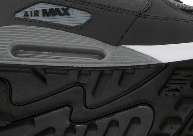 Nike Air Max 90 – Black / Charcoal