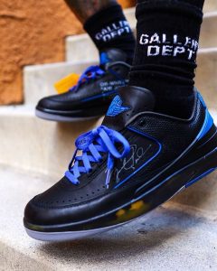 Off White Air Jordan 2 (Fekete-kék)