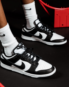 Nike Dunk Low (Black/White - Panda)