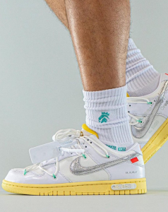 Off-White Dunk Lot1